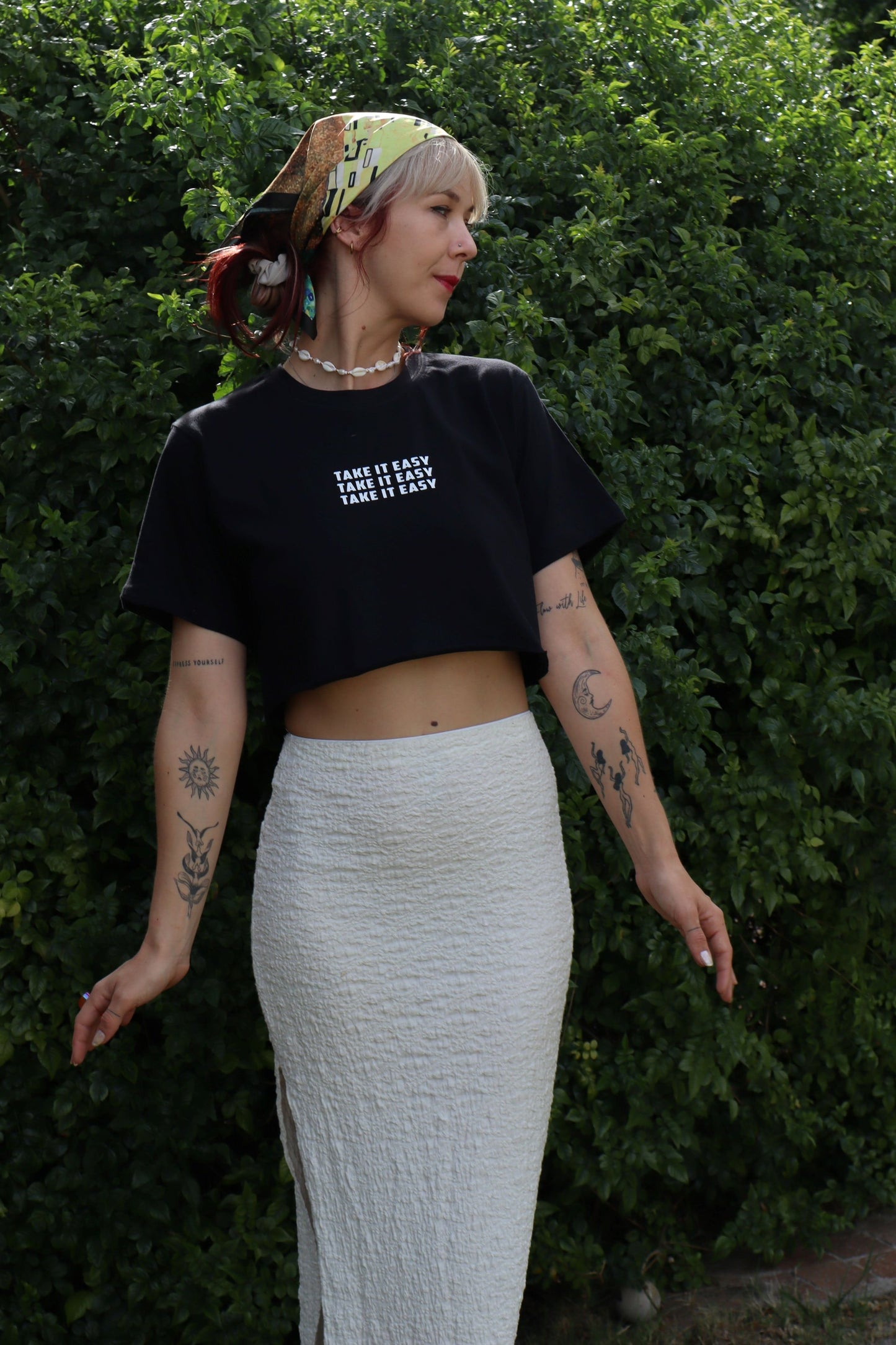 'TAKE IT EASY' Cropped Black Tee